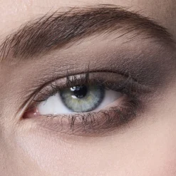 Bite-Size Eyeshadow