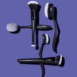 Concealer & Foundation Complexion Duo Brush