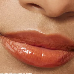 Glossy Lip Stain