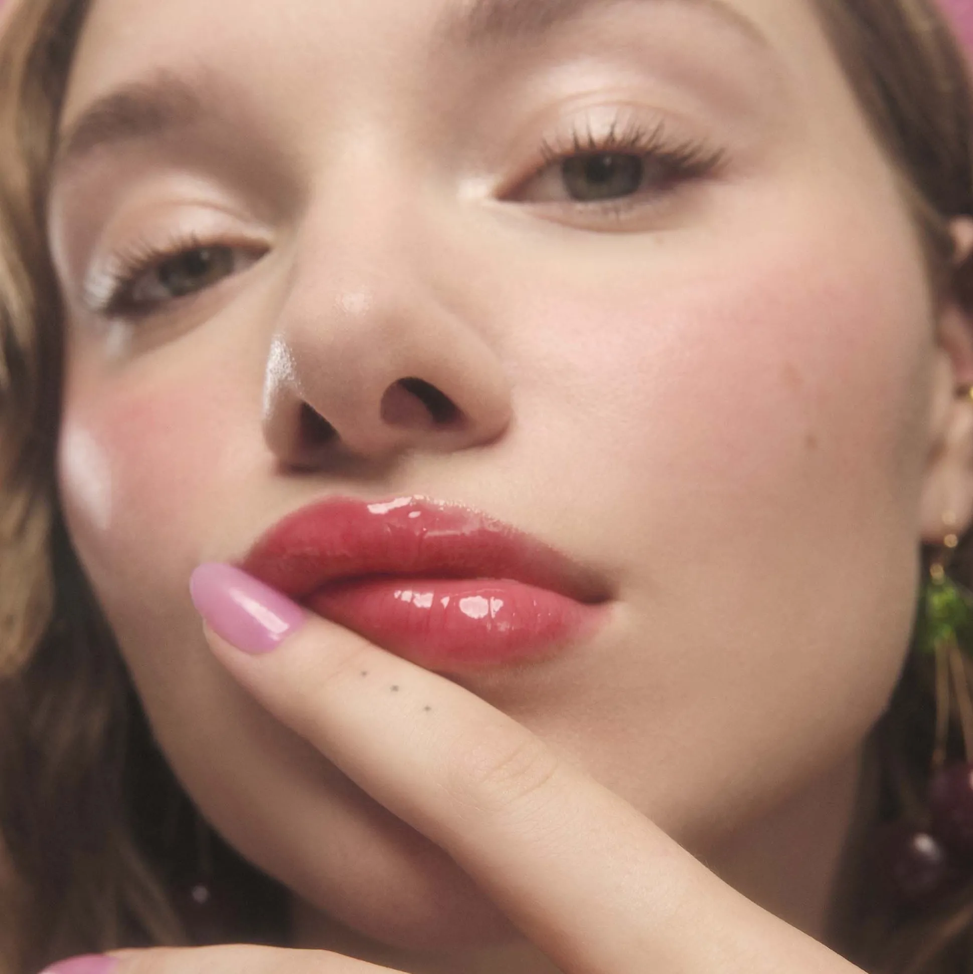 Glow Reviver Melting Lip Balm