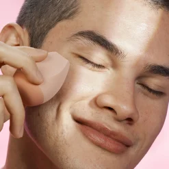 Halo Glow Angled Silicone Face Sponge