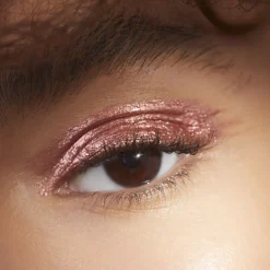 Liquid Metallic Eyeshadow