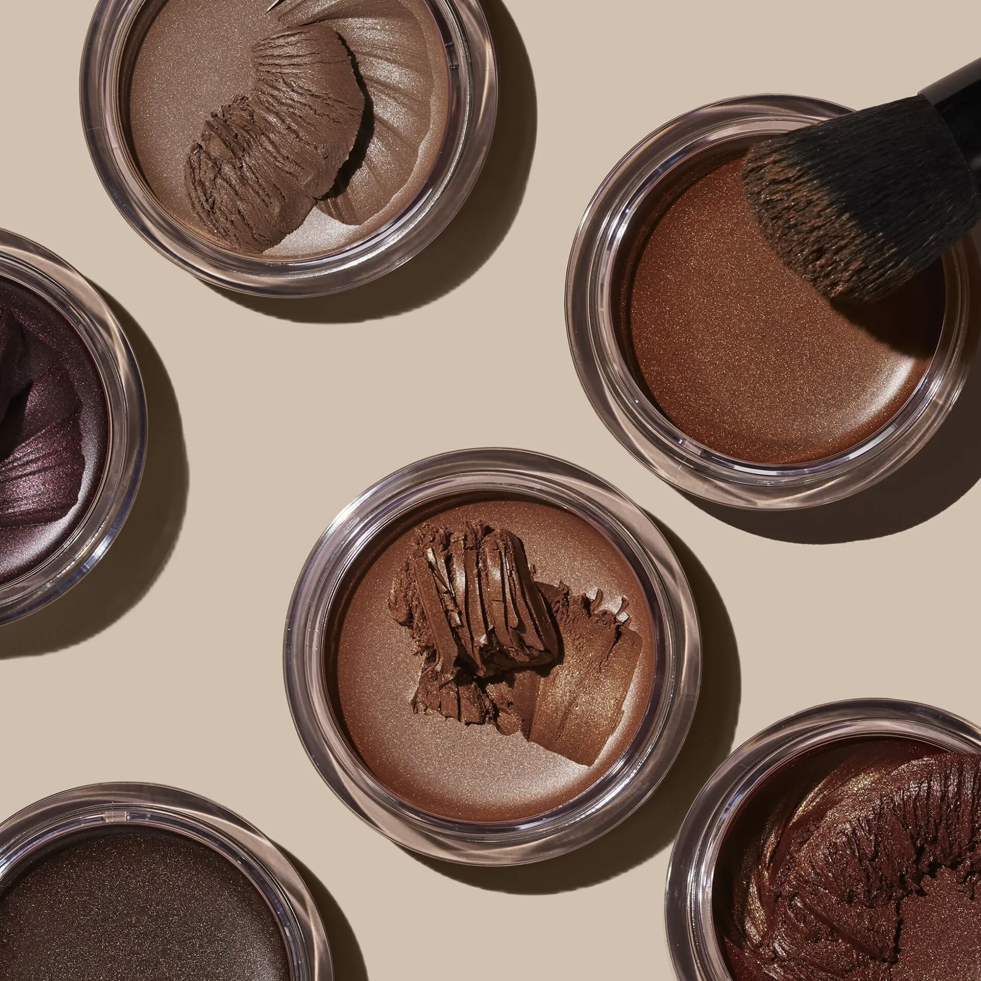 Luminous Putty Bronzer