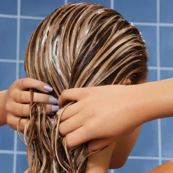 Never Thirsty Moisturizing Conditioner