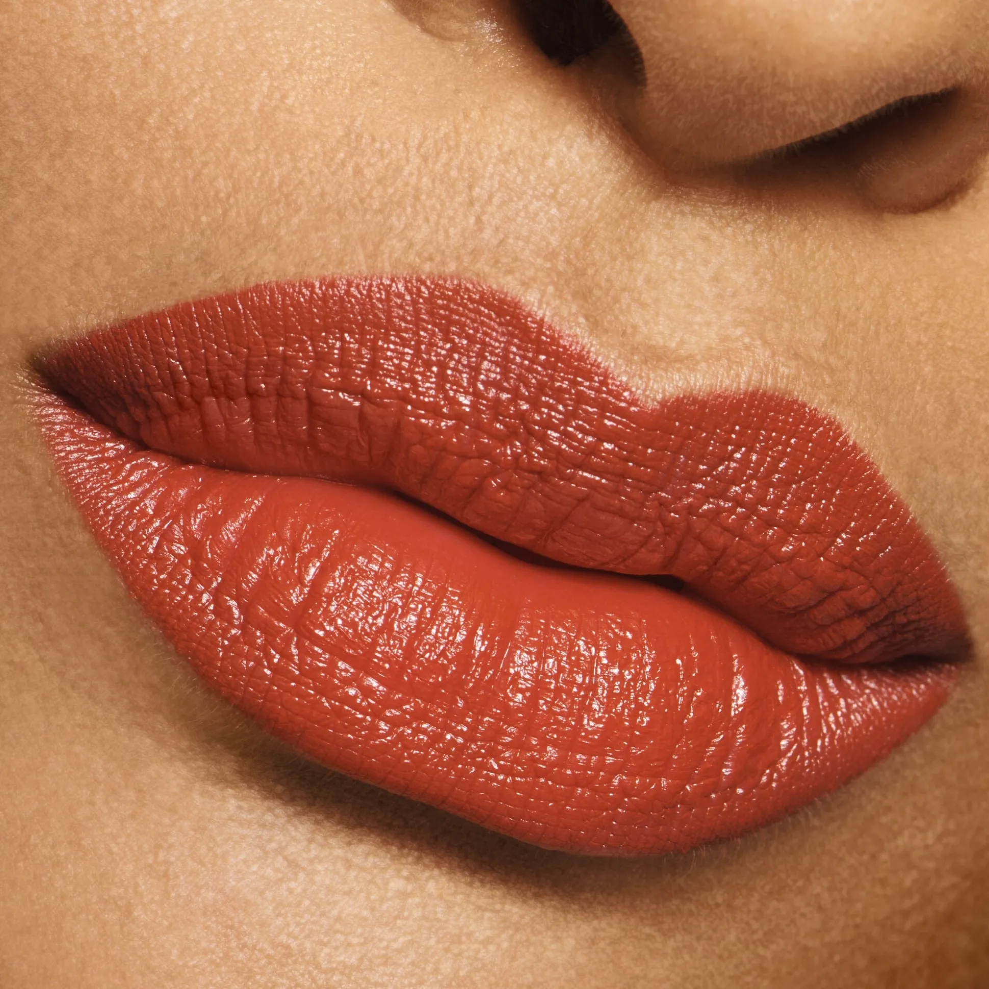 O FACE Satin Lipstick