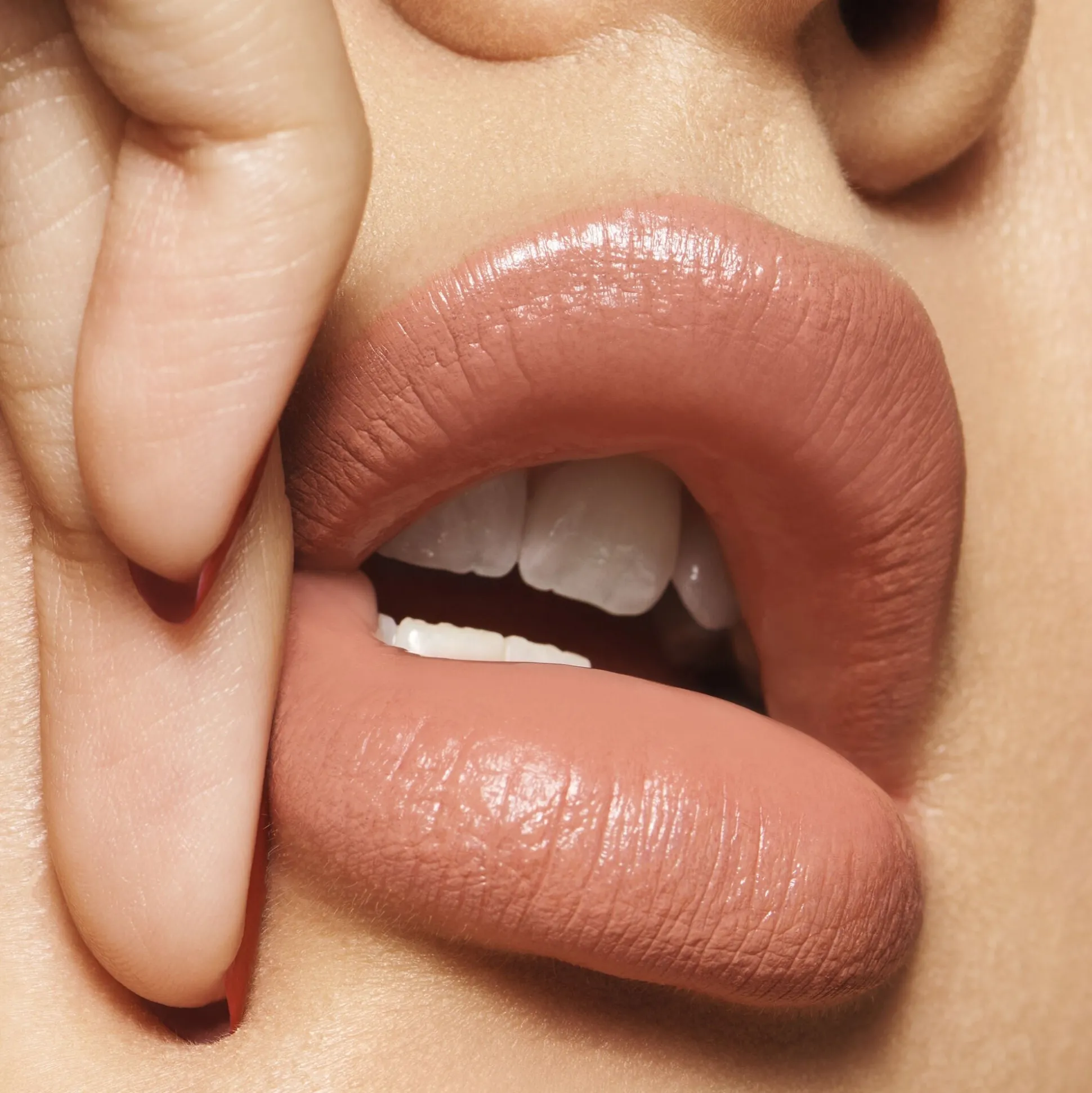 O FACE Satin Lipstick