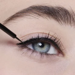 Precision Liquid Eyeliner